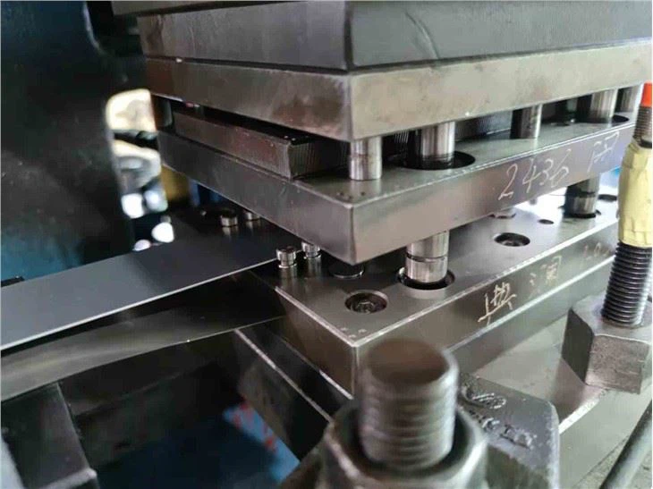 supplier of metal tooling for shielding case